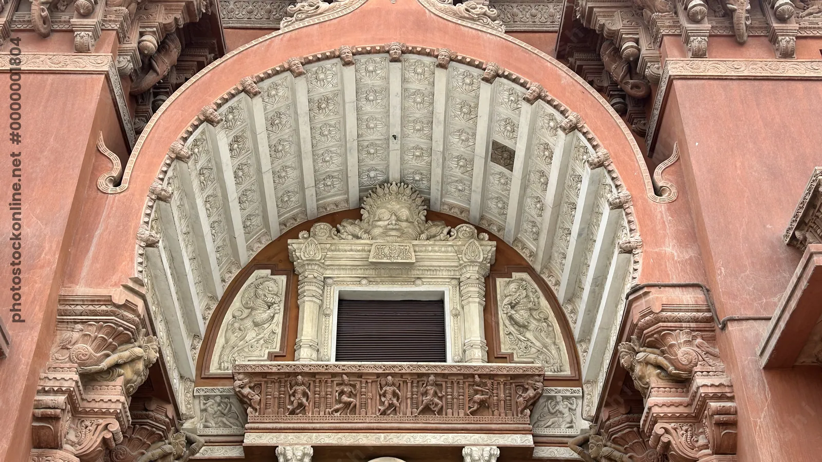 view of canopy above main entrance of Baron Empai