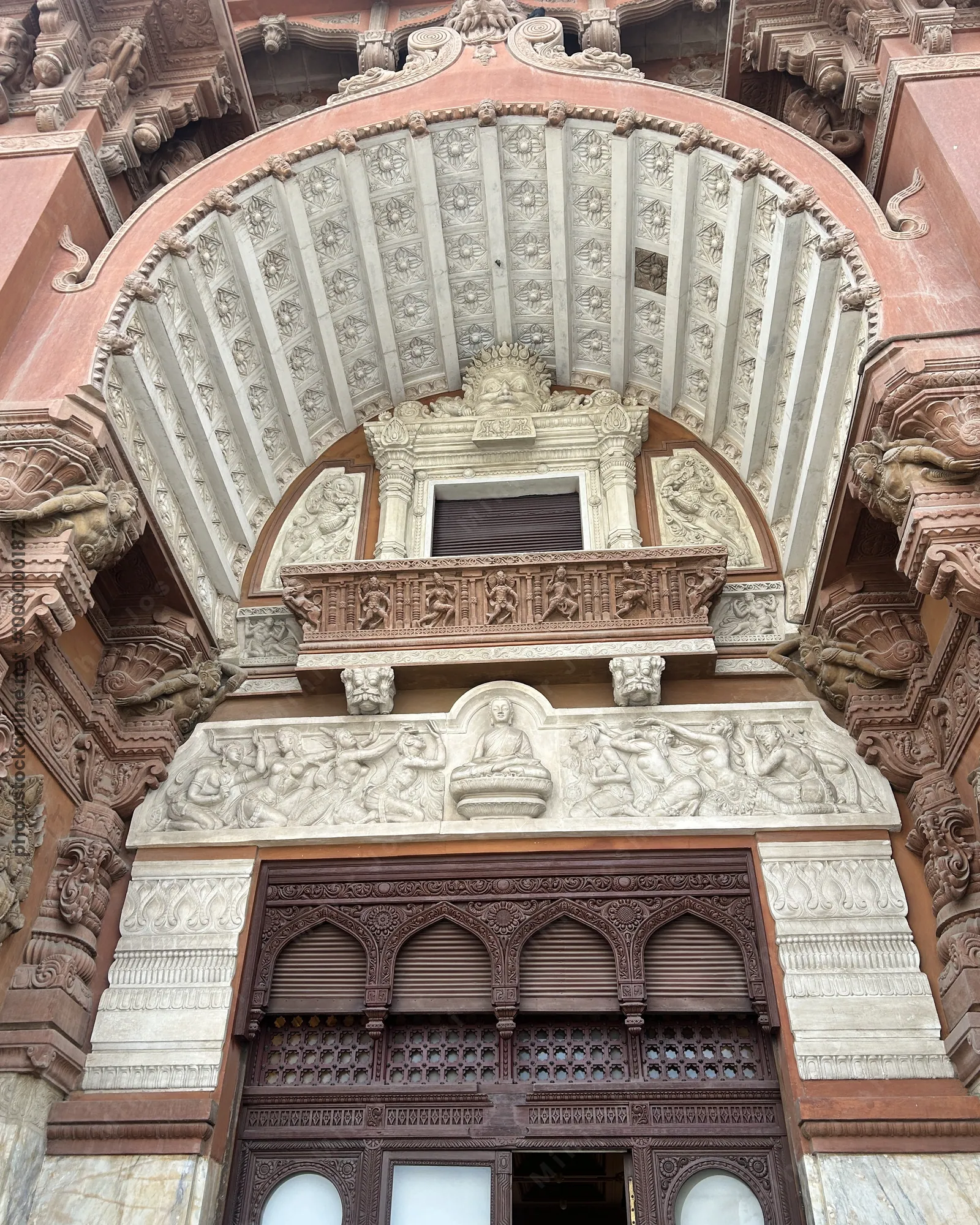 view of canopy above main entrance of Baron Empai