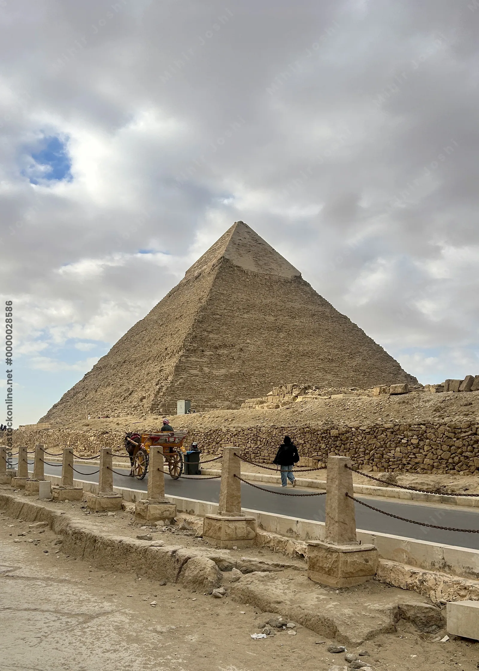 Pyramid of Khafre, the second tallest pyramid at Giza, with remnants of its original casing, near Cairo, Egypt.